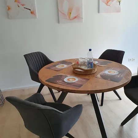 Daire Zwischen Den Talsperren Marienheide